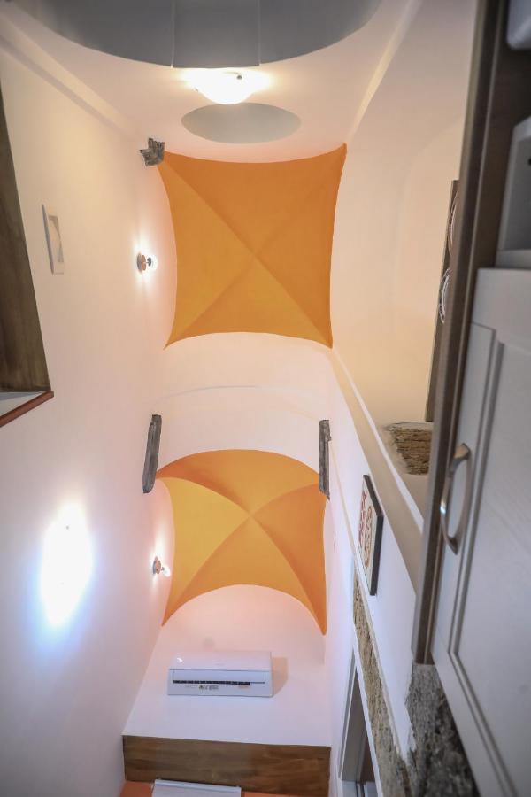Ferienwohnung L'Antico Borgo Angioino Neapel Exterior foto